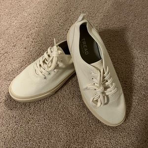 Everlane white sneaker, new without tags